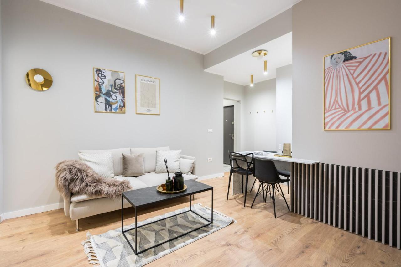 Crystal 3Bdr Apartment In Center Bukares Bagian luar foto