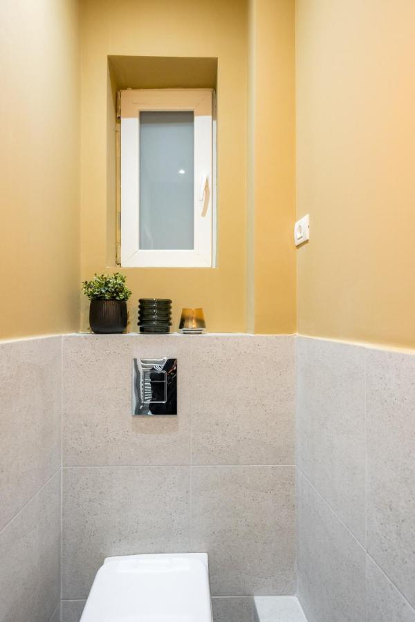 Crystal 3Bdr Apartment In Center Bukares Bagian luar foto