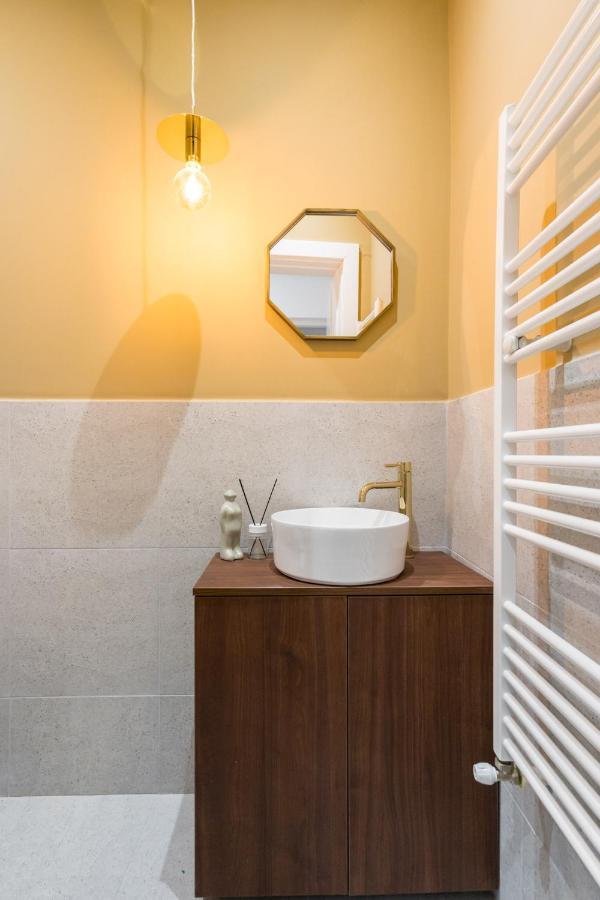 Crystal 3Bdr Apartment In Center Bukares Bagian luar foto