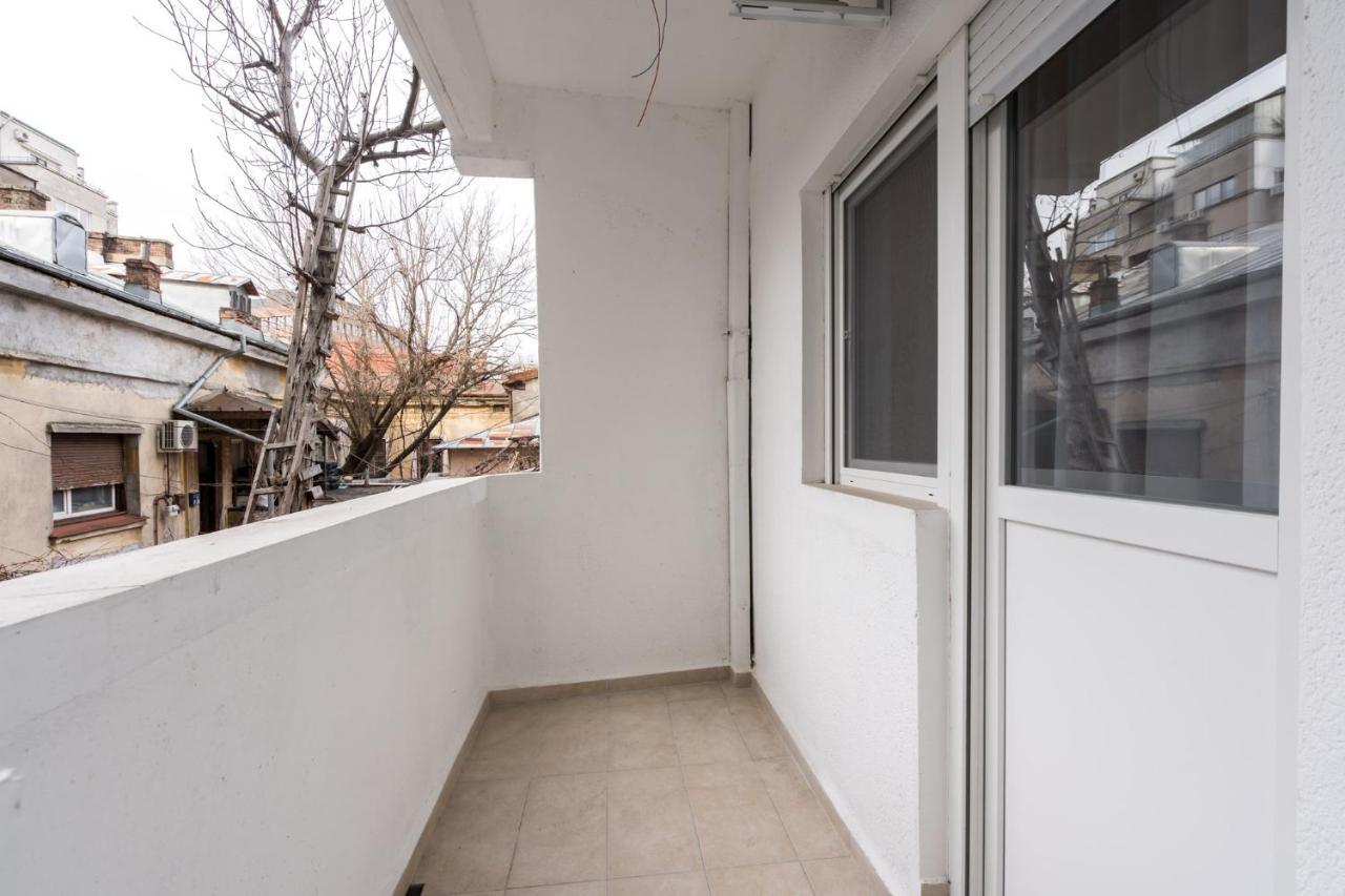 Crystal 3Bdr Apartment In Center Bukares Bagian luar foto