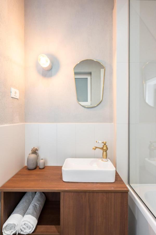 Crystal 3Bdr Apartment In Center Bukares Bagian luar foto
