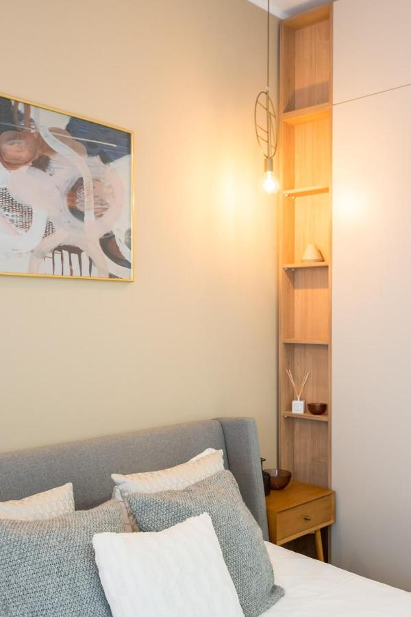 Crystal 3Bdr Apartment In Center Bukares Bagian luar foto
